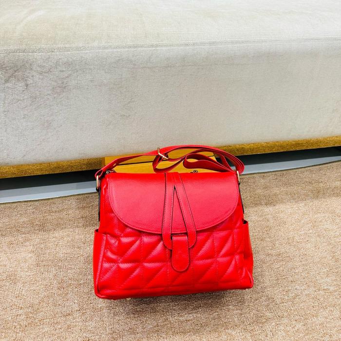 Gambar Tas Kulit asli Wanita Tas papirut Ketupat slot series - Hitam dari papirut store undefined 2 Tokopedia