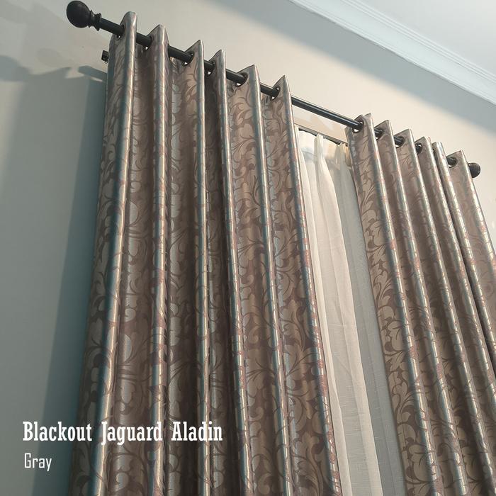 Gambar Gorden jendela blackout motif ulir Bolak Balik klasik modern warna abu silver kuning - Gray dari Elmira House undefined Tokopedia