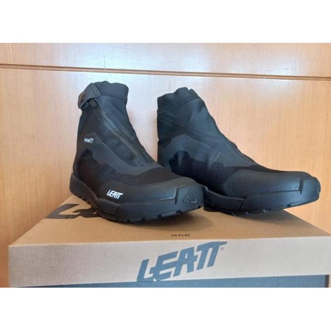 Gambar Shoes Leatt MTB 7.0 Flat Boots Black / Shoes MTB DH Enduro Waterproof - 40 dari painyshop undefined Tokopedia