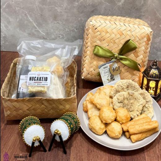 Gambar Hampers Lebaran Ramadhan Besek pempek bakso malang dimsum siomay frozen siap saji - PEMPEK BESEK dari Nocakeid Tangerang undefined Tokopedia