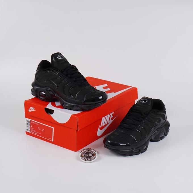 Gambar Sepatu Nike Tn Air Max Plus Full Black #Gratis_Ongkir - 41 dari Habbat Fashion Store undefined Tokopedia