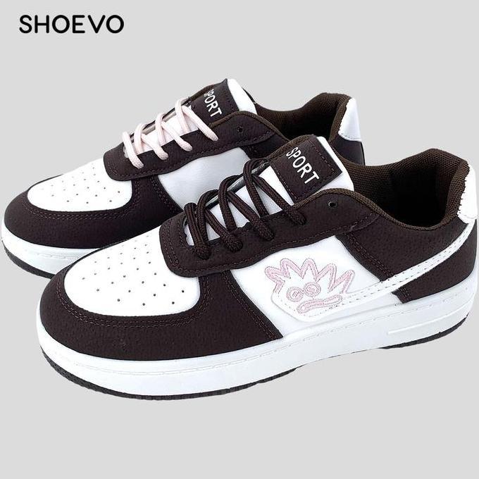 Gambar [Clearance] Shoevo Sepatu Sneakers Monster Kecil Simpel Hitam Polos Wanita Breathable Fashion Trend Platform Shoes Korea Sniker Korean Style Kasual Kekinian Kets Perempuan Kuliah Shoes Casual Karet Kerja St011 - Cokelat, 36 dari CaseAvenue9 undefined Tokopedia