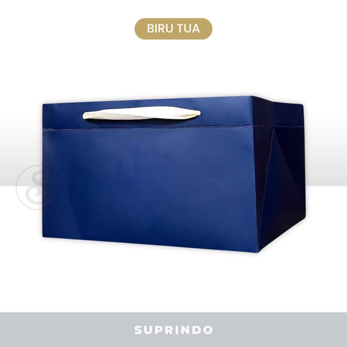 Gambar Paper Bag Premium TEBAL 26.5 x 25.5 x 16 (L) - BIRU TUA dari Suprindo undefined Tokopedia