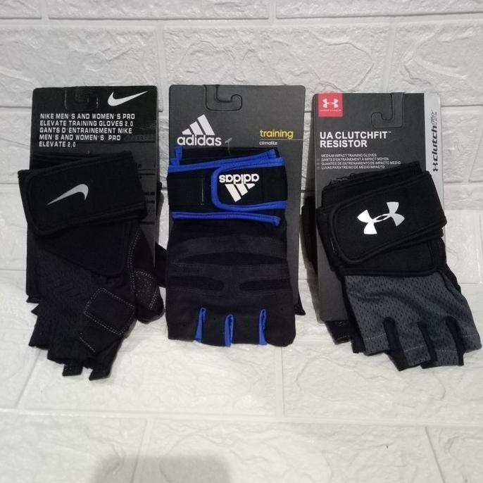 Gambar DL sarung tangan gym fitness under armour - M dari Damai Larasati undefined Tokopedia