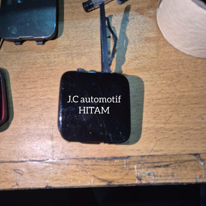 Gambar Cover towing tutup derek bemper belakang untuk calya sigra - Hitam dari J.C automotif undefined Tokopedia