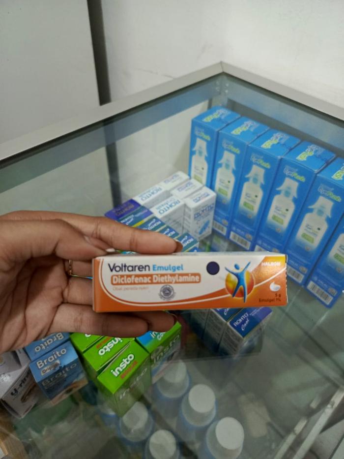 Gambar VOLTAREN CREAM GEL - TUBE - 5 GR dari Apotek Andalan Banjarbaru_NEW undefined Tokopedia