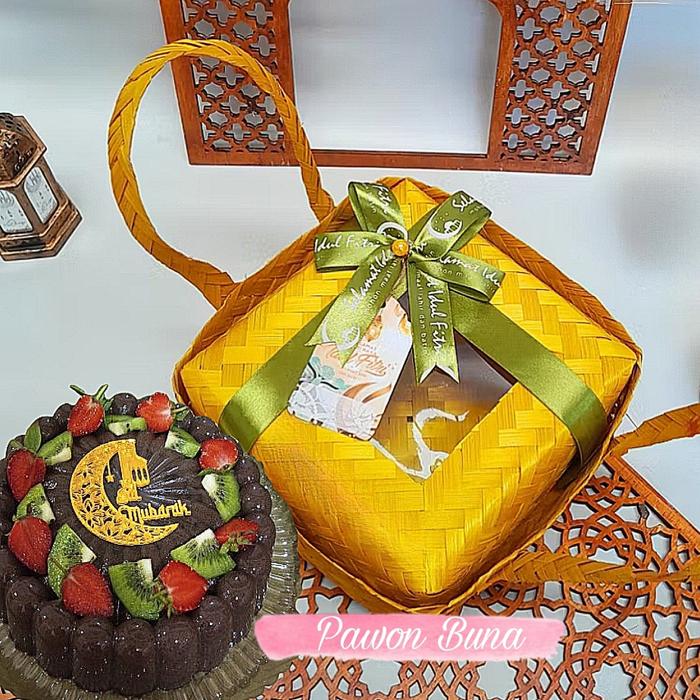 Gambar Salamah Hampers Raya puding dari Pawon - Buna undefined Tokopedia