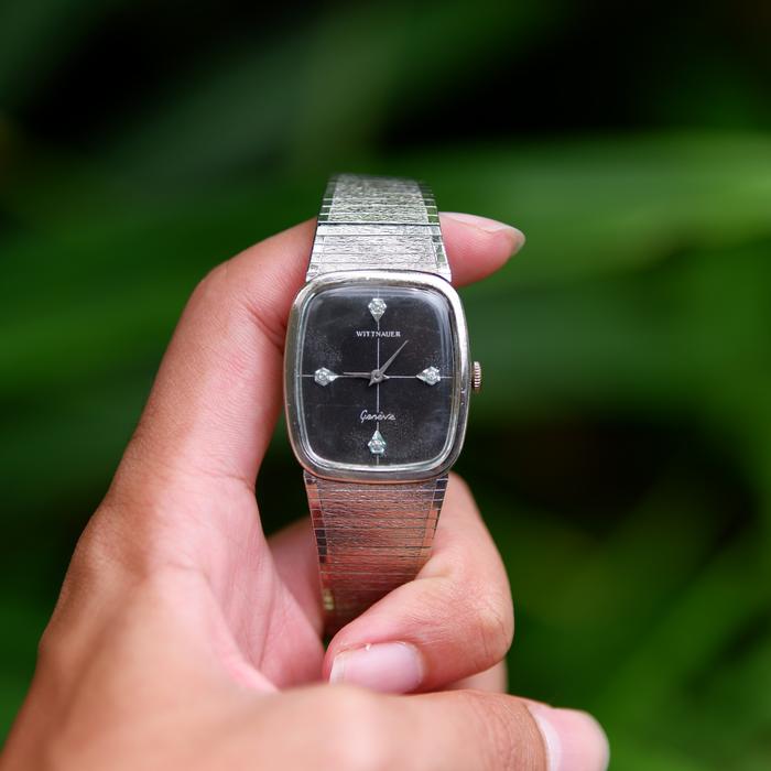 Jual Rare and Vintage Wittnauer Black Hand Winding Swiss Watch