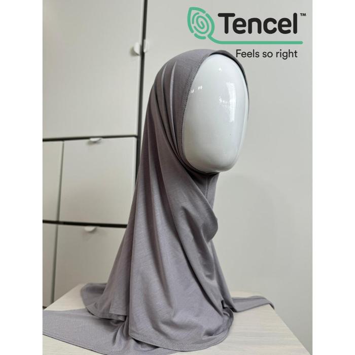 Gambar Hijab Instan Tencel Modal Original Model Segitiga Instant - Tencel * Black dari Slalulariss undefined Tokopedia