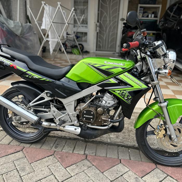 Gambar Kawasaki Ninja r 2014 hijau istimewa dari Benjie motor undefined Tokopedia