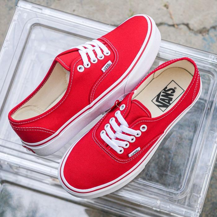 Gambar Vans Authentic Classic Red Chili Original - Red, 36 dari DoaOrangTuaid undefined Tokopedia