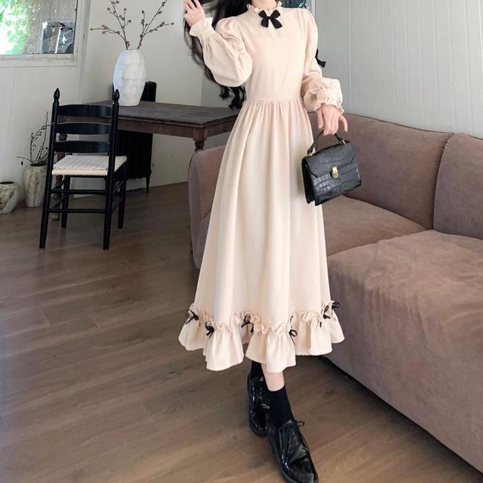 Gambar COD#Plus Size Japanese Puffy Sleeve Dress/Lolita Princess Dress/Bowknot/Pakaian Tahun Baru/black - Gaun Aprikot, S 40-47.5kg dari VINTAGE-BEAUTY undefined Tokopedia