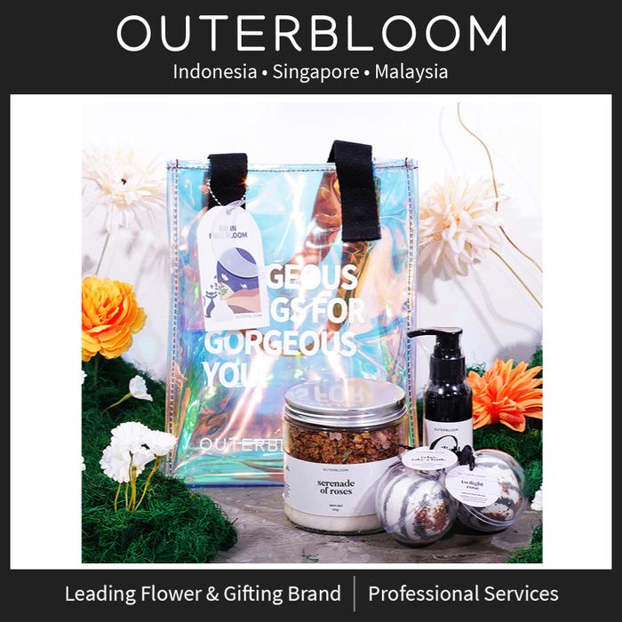 Gambar Hampers Lebaran - Outerbloom Holo Mini Bag - Shima Holo dari Outerbloom undefined Tokopedia