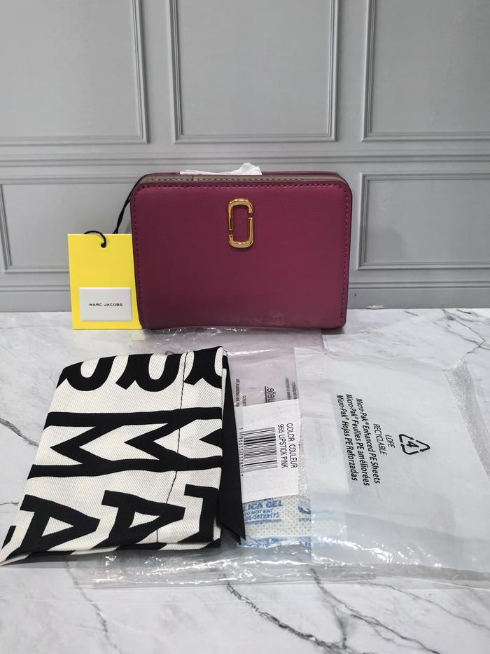 Marc Jacobs Mini Compact Wallet Pink