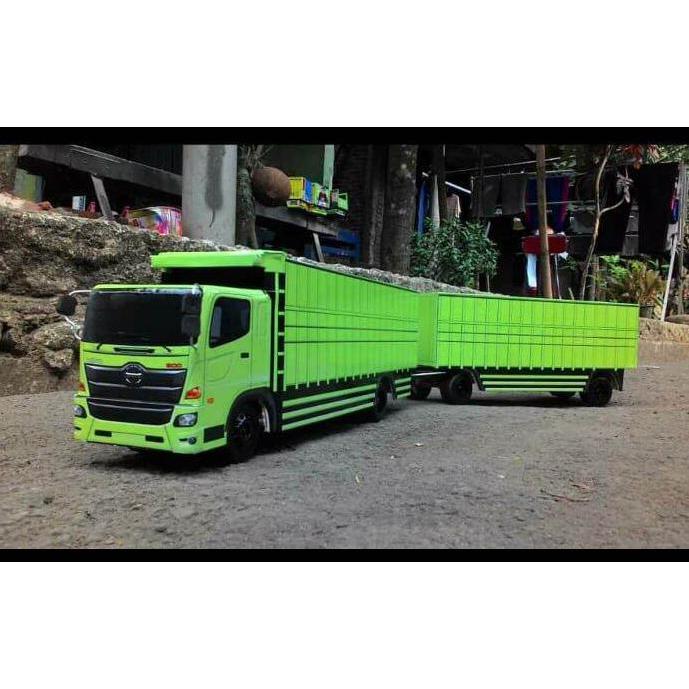 Gambar MINIATUR TRUK TRONTON GANDENG BAK - BIASA dari afifstore22 undefined Tokopedia