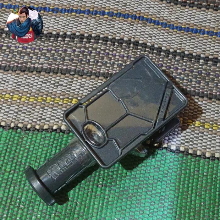 Gambar Beyblade 3 Segment Grip Launcher metal fight dari Yanto Hobby Shop undefined Tokopedia