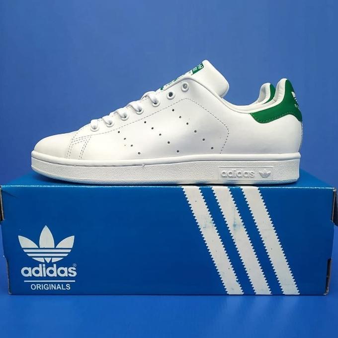 Gambar Sepatu Adidas stansmith white green original Made in Indonesia - 37 dari elzio mahen undefined Tokopedia