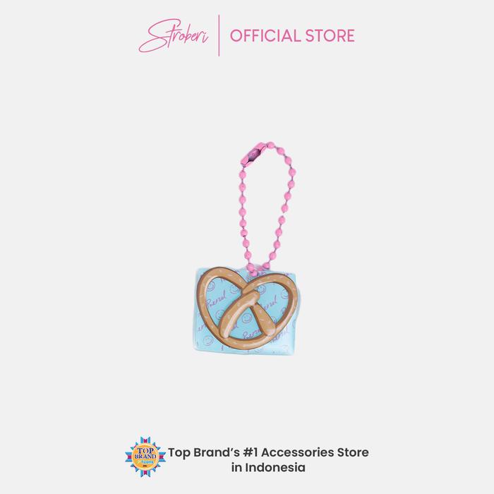 Gambar Stroberi Acrylic F&B 3D Keychain - 3D Pretzel dari Stroberi Accessories undefined Tokopedia