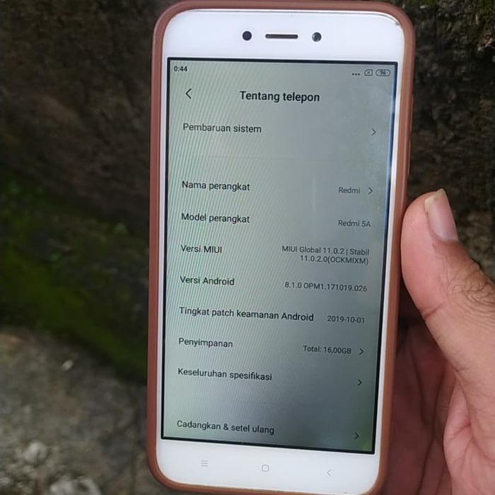 hp redmi 5a ram 2/16 second normal siap pakai di Jaya692020 Tokopedia