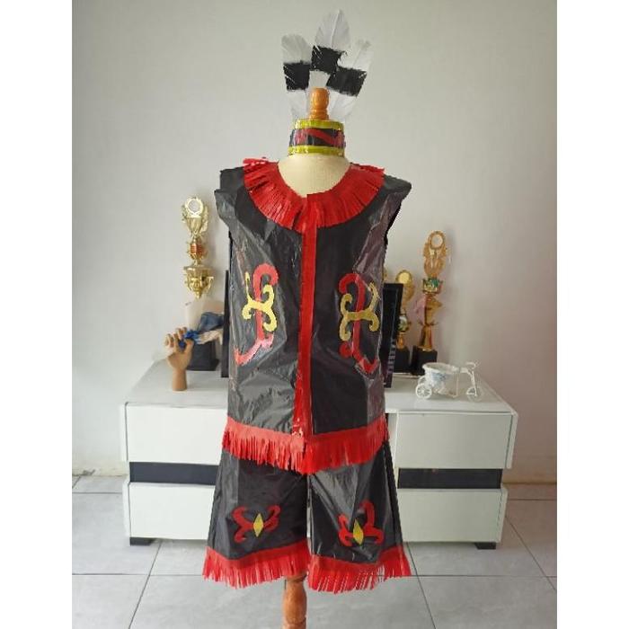 Gambar TERMURAH Pre-Order (PO) kostum dayak daur ulang plastik untuk anak laki-laki, kostum karnaval - Pre-order, S dari MAJIDIN CELL undefined Tokopedia