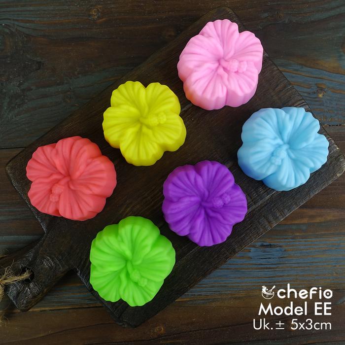 Gambar Cetakan Silikon Mini Putu Ayu Puding Kue Talam Muffin Sabun - Model EE dari Chefio Kitchenware Kota Tangerang Tokopedia