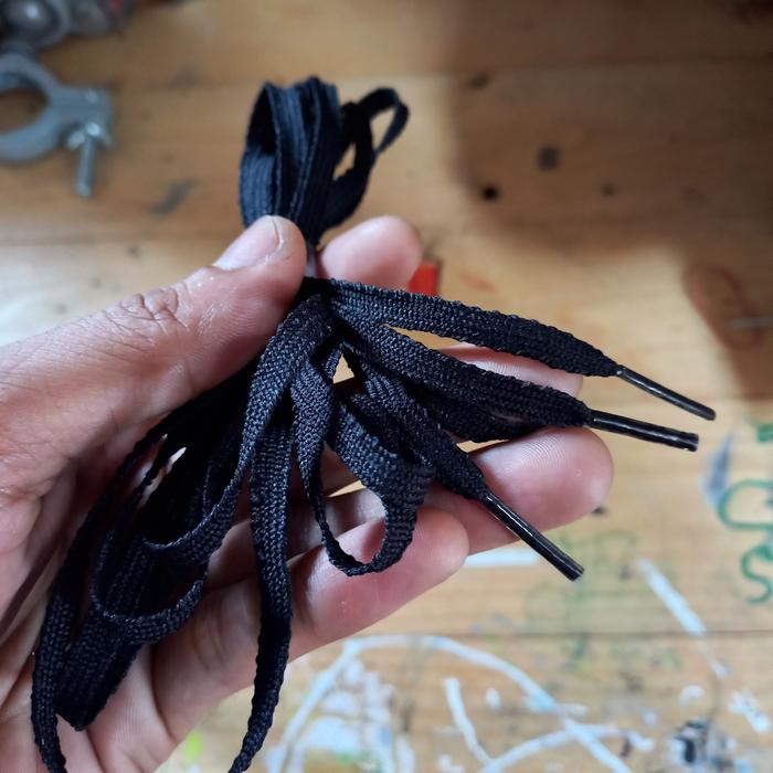 Gambar tali sepatu laces versi ELITE futsal bola specs mills original accelerator lightspeed spartan triton xyclops - Hitam dari shoe press undefined Tokopedia