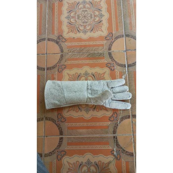 Gambar Safety Gloves Sarung Tangan Kebun Untuk Salak, Jeruk, Buah Naga, Sawit, Kaktus. Bahan Kulit Tebal Anti Duri - KANAN dari ALMAST X2000 undefined Tokopedia