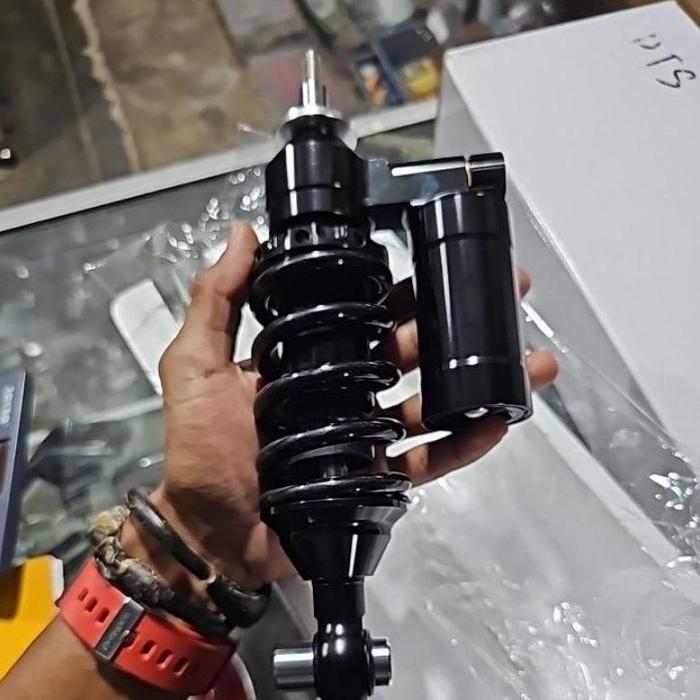 Gambar Shockbreaker Shock Tabung CNC Vespa Px Excel Dll Model Generic Sip BGM GS Scooter Murah - Depan pts Black dari yulivfd undefined Tokopedia