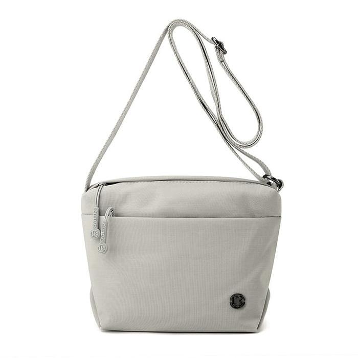 Gambar Chibao - Tas selempang chibao 78925-SF bahan polyester Import tas selempang wanita tali panjang bisa di atur tas original - ABUMUDA dari Chibaostoreid Kab. Tangerang Tokopedia