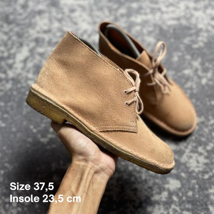 Sepatu Womens Suede Chukka Boots Sepatu Clarks Desert Boots Beige