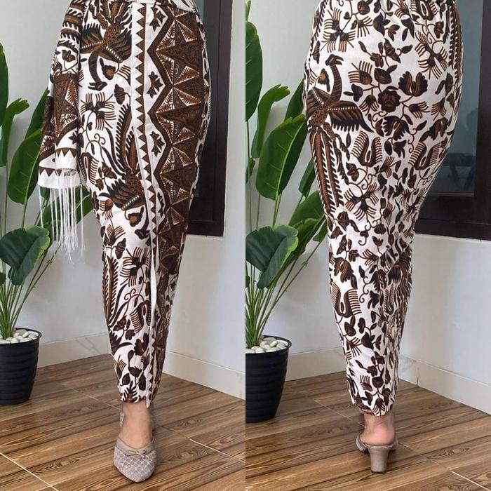 Gambar Best Item! Kamen Jadi Katun Stretch+ Selendang Batik/Kamen Jadi Motif Batik Bali Terbatas - Putih, XL dari ThorfinsStore undefined Tokopedia