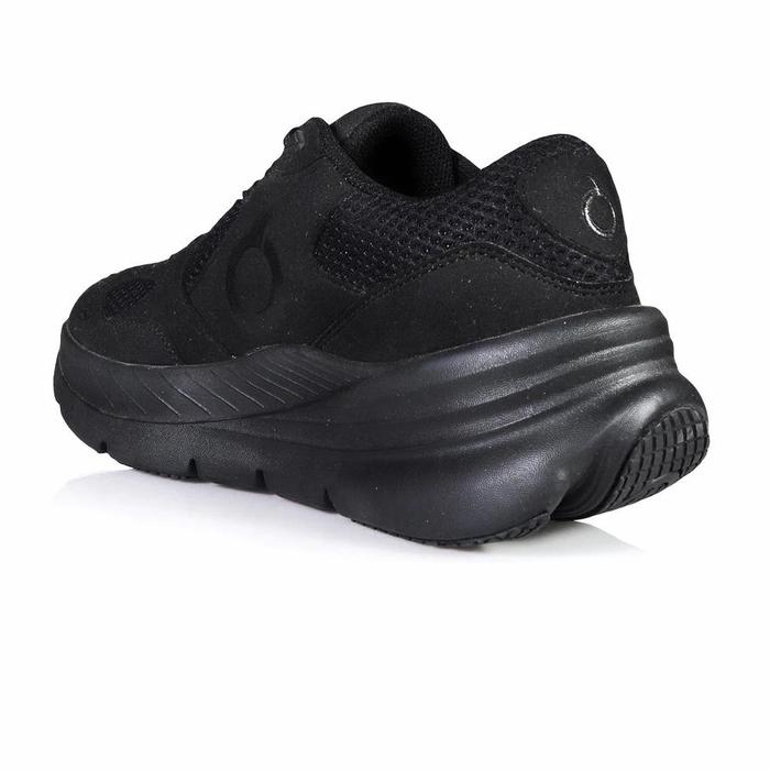 Gambar READY STOCK!! Ortuseight Sepatu Sneakers Brisbane - All Black - 40 dari Kompi 77 undefined Tokopedia