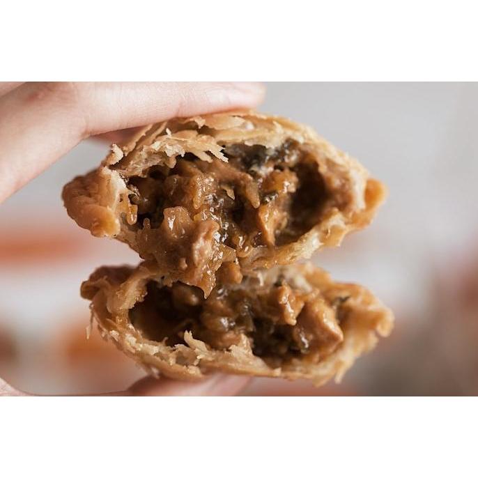 Gambar Ready Pastel Ayam Resep Mertua - 1/2 matang dari adenurhidayatshop65 undefined Tokopedia