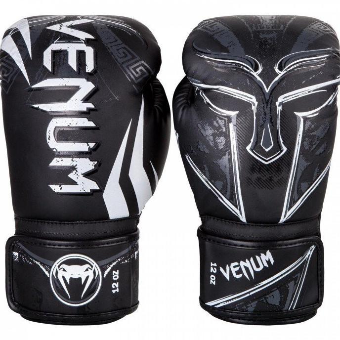 Gambar Venum Gladiator 3.0 Boxing Gloves - Black/White - 8 dari undershopz undefined Tokopedia