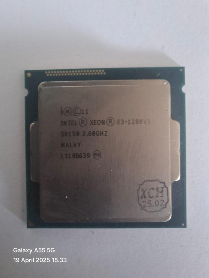 Gambar processor intel xeon lga 1150 e3 1280 1275 1270 1245 1240 1230 1225 1220  1231 1271 V3 setara i7 - 4790 threads 8 core 4 clock 3.5 ghz - 1280 v3 dari 3zero tech undefined Tokopedia