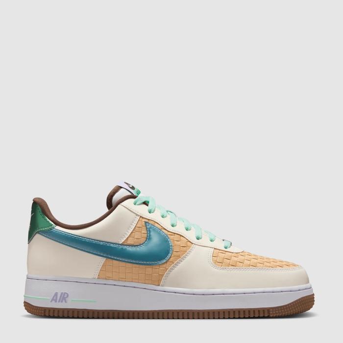 Jual NIKE WOMEN'S SHOES NIKE AIR FORCE RETRO QS SUMMIT WHITE