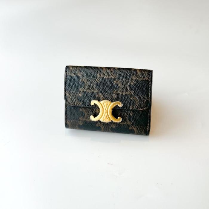 Gambar dompet Cln Compact Trifold Triomphe Wallet w/ Detachable Card Holder - ⁠Canvas Tan dari Ashauthentic undefined Tokopedia
