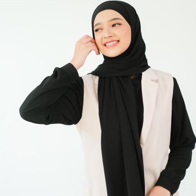 Gambar Hijab Pashmina Polos - Zoya CALIVA Pashmina - Bahan Jersey - Black dari Al Sunnah Store undefined Tokopedia