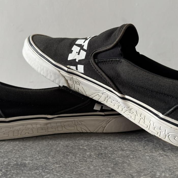 Jual VANS CLASSIC SLIP-ON (METALLICA) No Box sz US EUR 42 CM 27