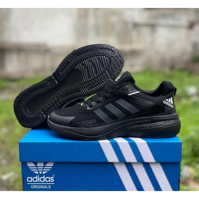 Gambar Sepatu Adidas Full Black Runing Pria Original Vietnam Sepatu Running Terbaru - Adidas Black, 40+ kaus kaki dari adidas official_NEW undefined Tokopedia