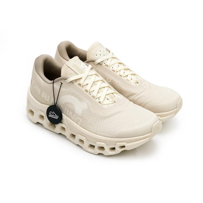 Gambar On Cloudmonster 2 Invincible Ivory White (100% Authentic) - 42 dari Senikersku undefined Tokopedia