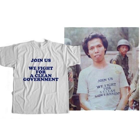 Gambar Kaos Dono Warkop Legend - Join Us We Fight For A Clean Government - XXL, Hitam dari Dapperio The Man Store undefined Tokopedia