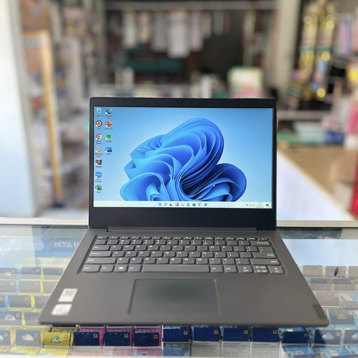 Laptop lenovo v14 Iil Core I3 10th