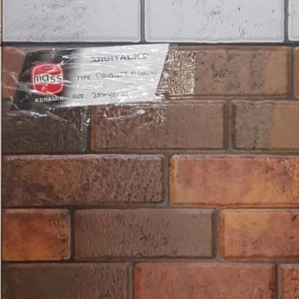 Gambar keramik dinding 25x40 motif batu bata agak timbul - brown dari mulia makmur abadi undefined Tokopedia