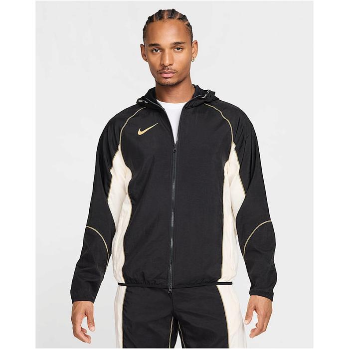 Nike Sportswear Nike Lightweight Rain Jacket Nike Strike Football