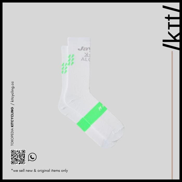 Gambar Aksesoris Olahraga Maap Worldtour Socks - White/Greenedge Original Best Quality Termurah - S/M dari SukaCitata undefined Tokopedia