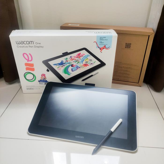 Wacom one 未使用 wacom one creative pen display新品未開封