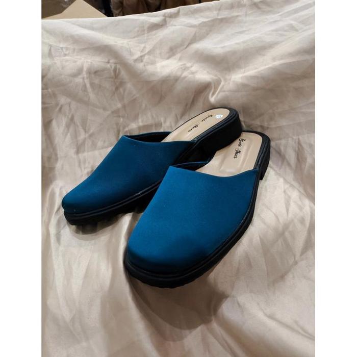 Gambar BRIDE SHOES Sandal Pengantin Pria Putih / Sandal Manten Putih / Sandal Akad Pria / Bustong Pengantin/Slop Pria Premium - BLUE emerald, 38 dari FEEDI STOREE undefined Tokopedia