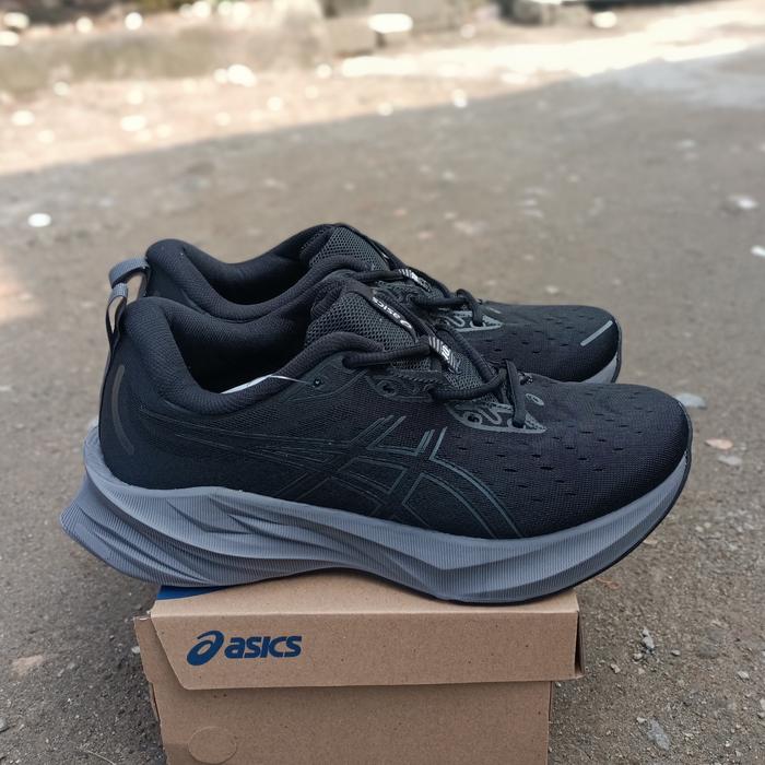 Gambar sepatu lari running jogging pria warna hitam ukuran 42 sampai 49 - Hitam, 49 dari qimexsport undefined Tokopedia