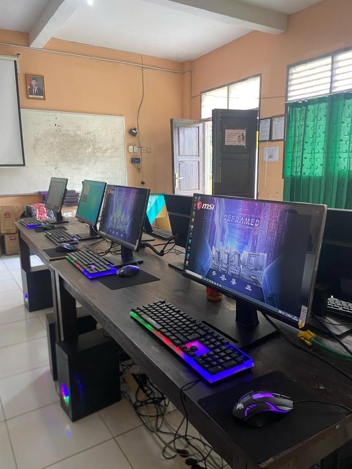 Gambar PC Core i7 Untuk Desain Video Editing & Game i7 ram 8gb Vga ddr5 1TB dari Magna Computer undefined Tokopedia